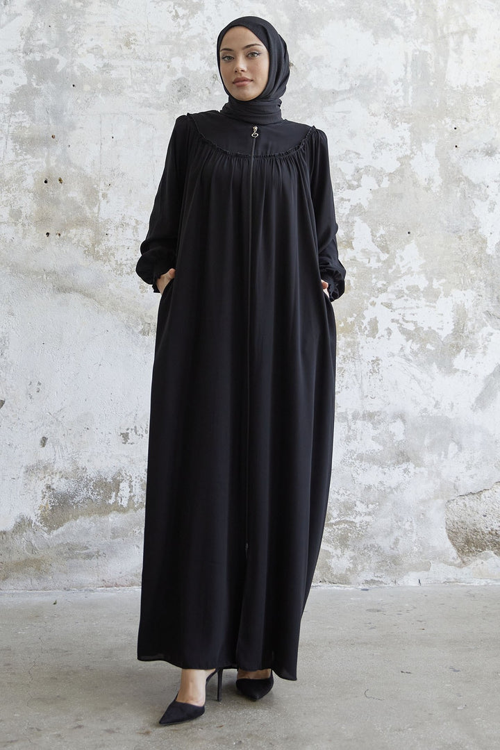 MDS Women Sleeve Tip Ruffled Abaya - Black - San Felipe del Progreso