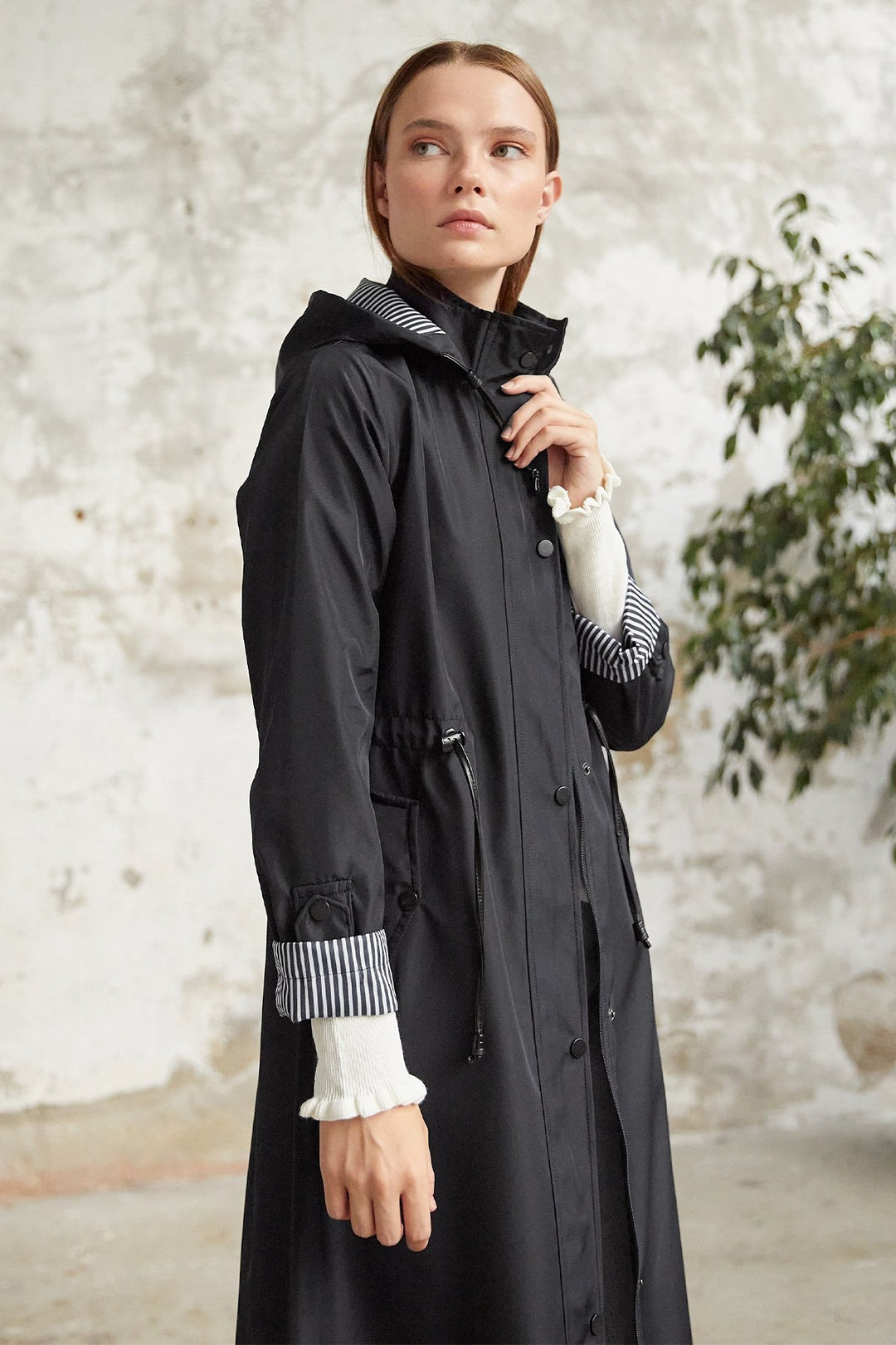 MDS Women Line Pattern Trench Coat - Black - Scandicci