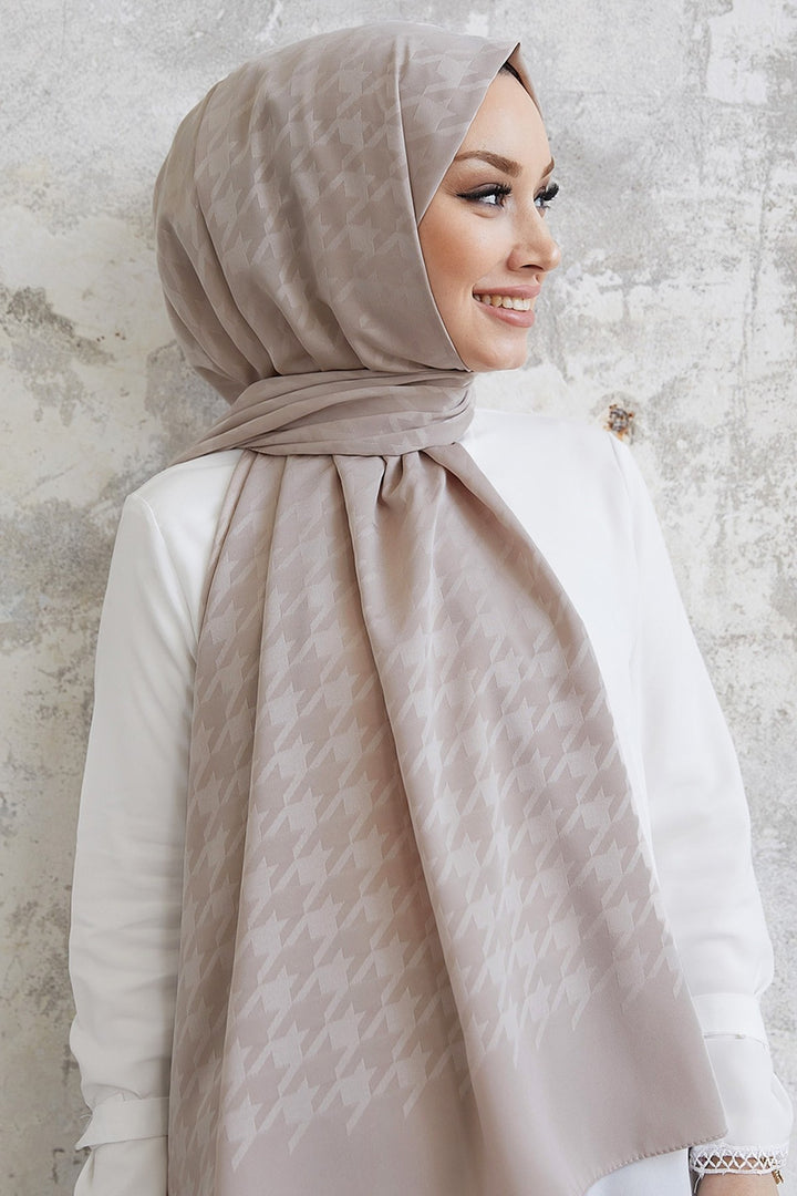 MDS Women Home Kazayağı Pattern Silky Jacquard Shawl - Beige - Frisco