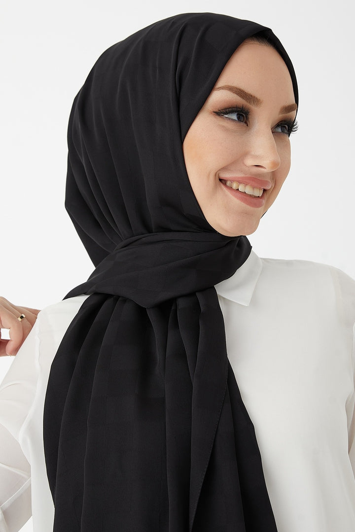 MDS Women Maura Lady Patterned Silky Jacquard Shawl - Black - Niagara Falls
