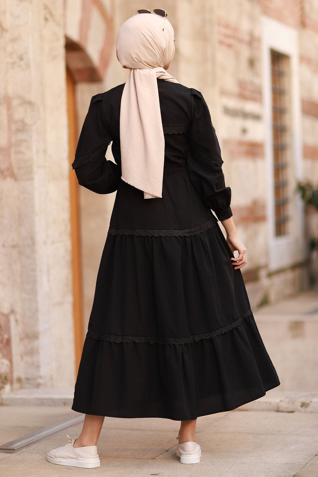 MDS Women Guipure Detail Balloon Sleeve Dress - Black - Battipaglia