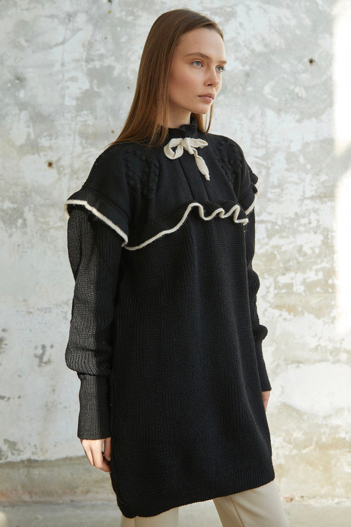 MDS Women Matilda Frilly Detail Knit Tunic - Black - Goslar