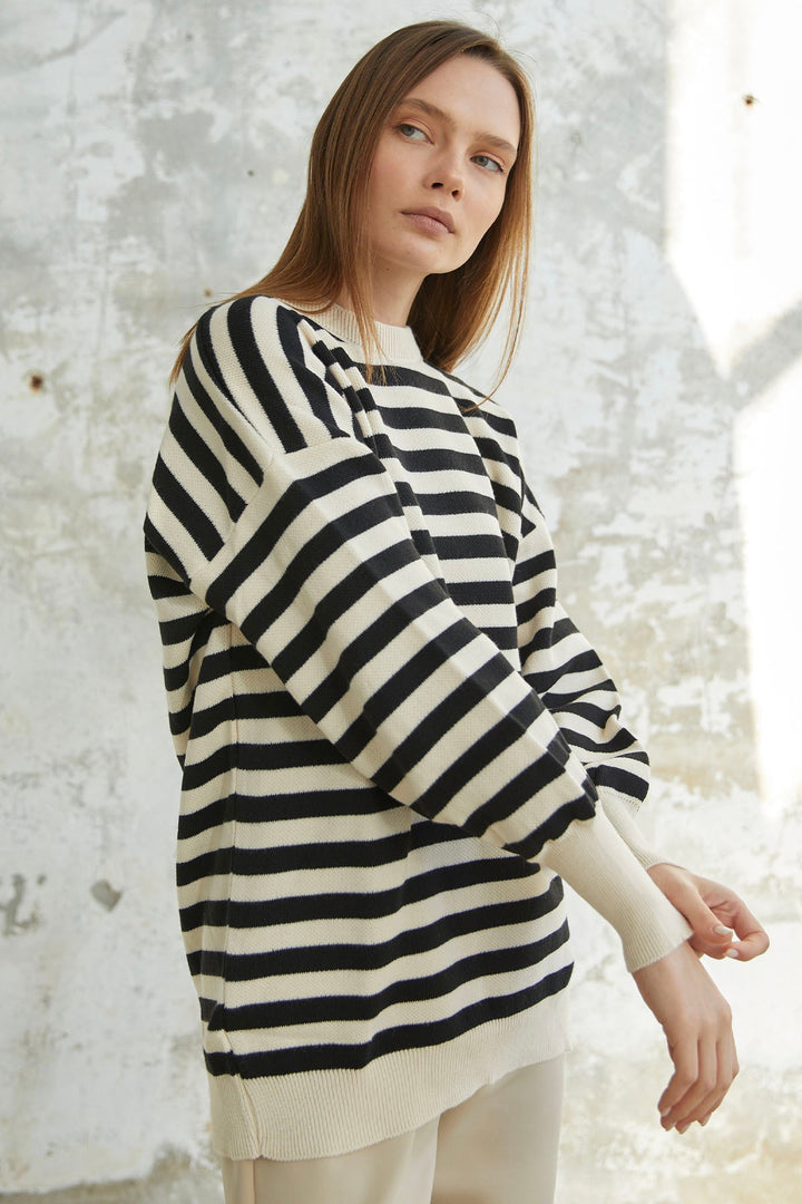 MDS Women Molya Striped Knit Tunic - Ecru - Smarhon