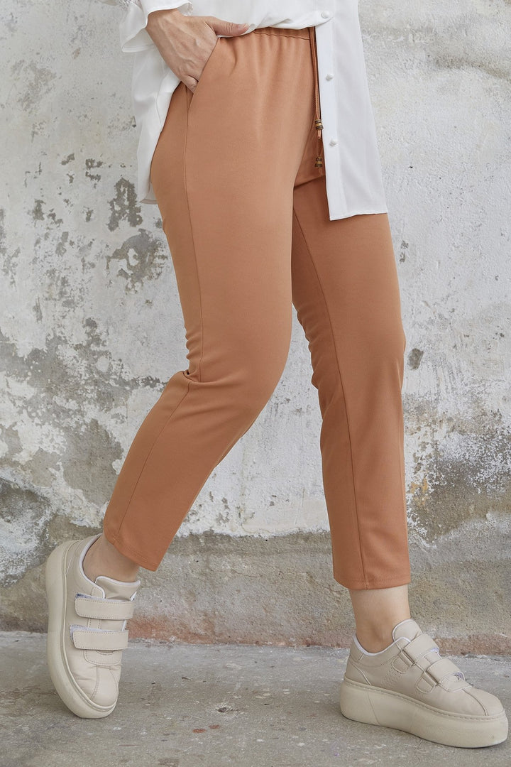 MDS Women Elastic Waist Lycra Double Fabric Pants - Salmon - Penafiel
