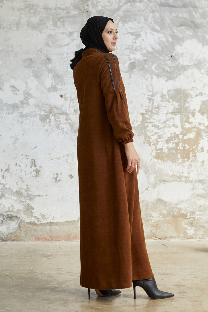 MDS Women Eleni Collar Pulley Detail Abaya - Beige - Smyrna