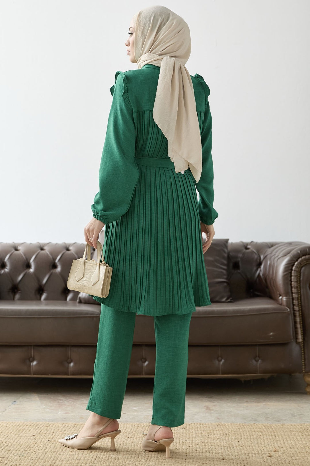 MDS Women Ruffled Detail Set with Front Pleat - Emerald Green - Felgueiras