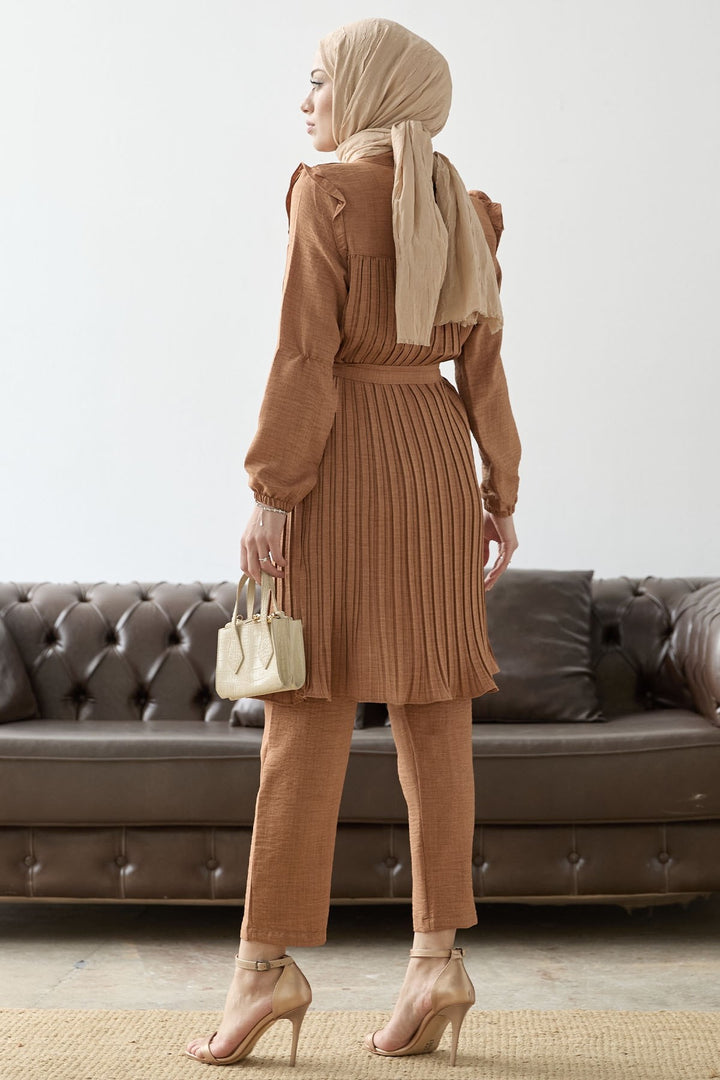 MDS Women Front Pleated Ruffle Detail Set - Camel - St. Cloud