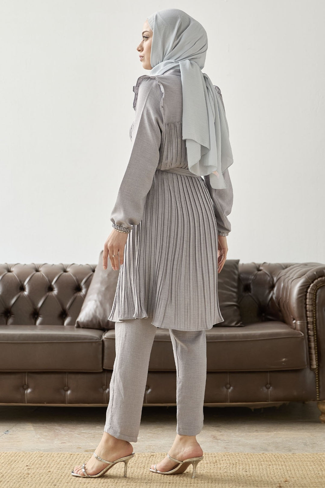 MDS Women Front Ruffled Frill Detail Set - Gray - Sagunto