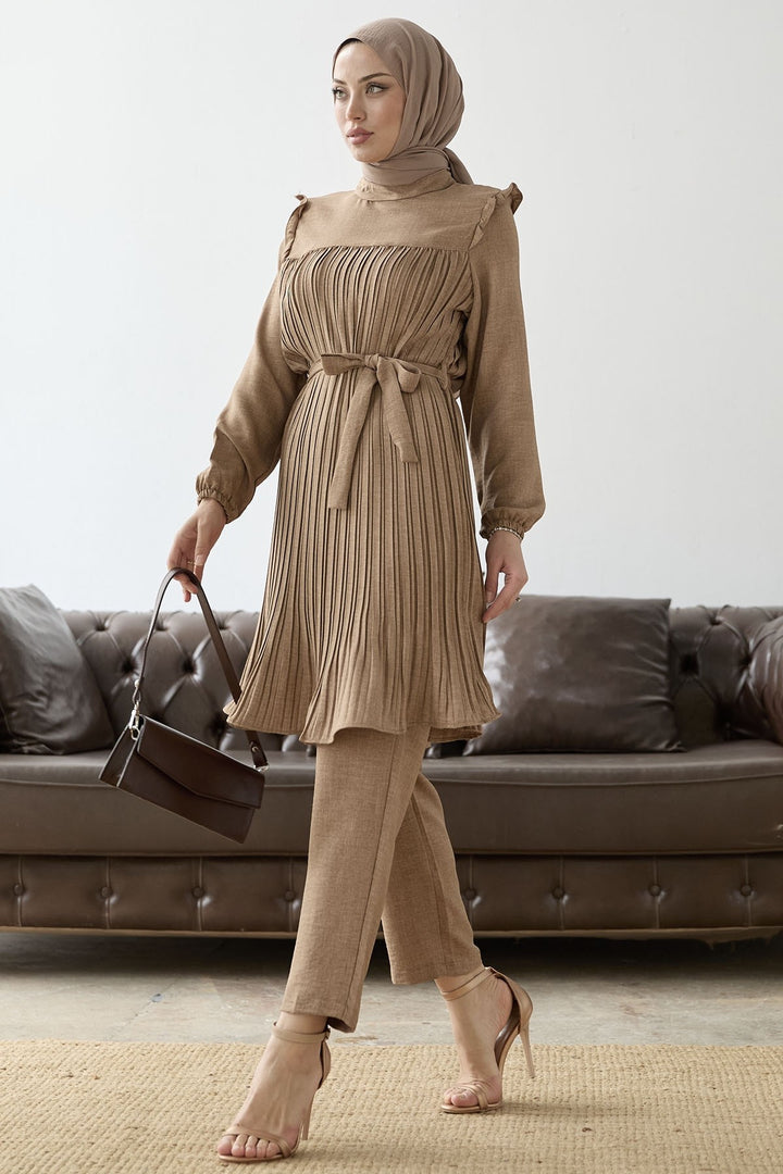 MDS Women Ruffled Detail Set with Front Pleat - Milky Coffee - Edison