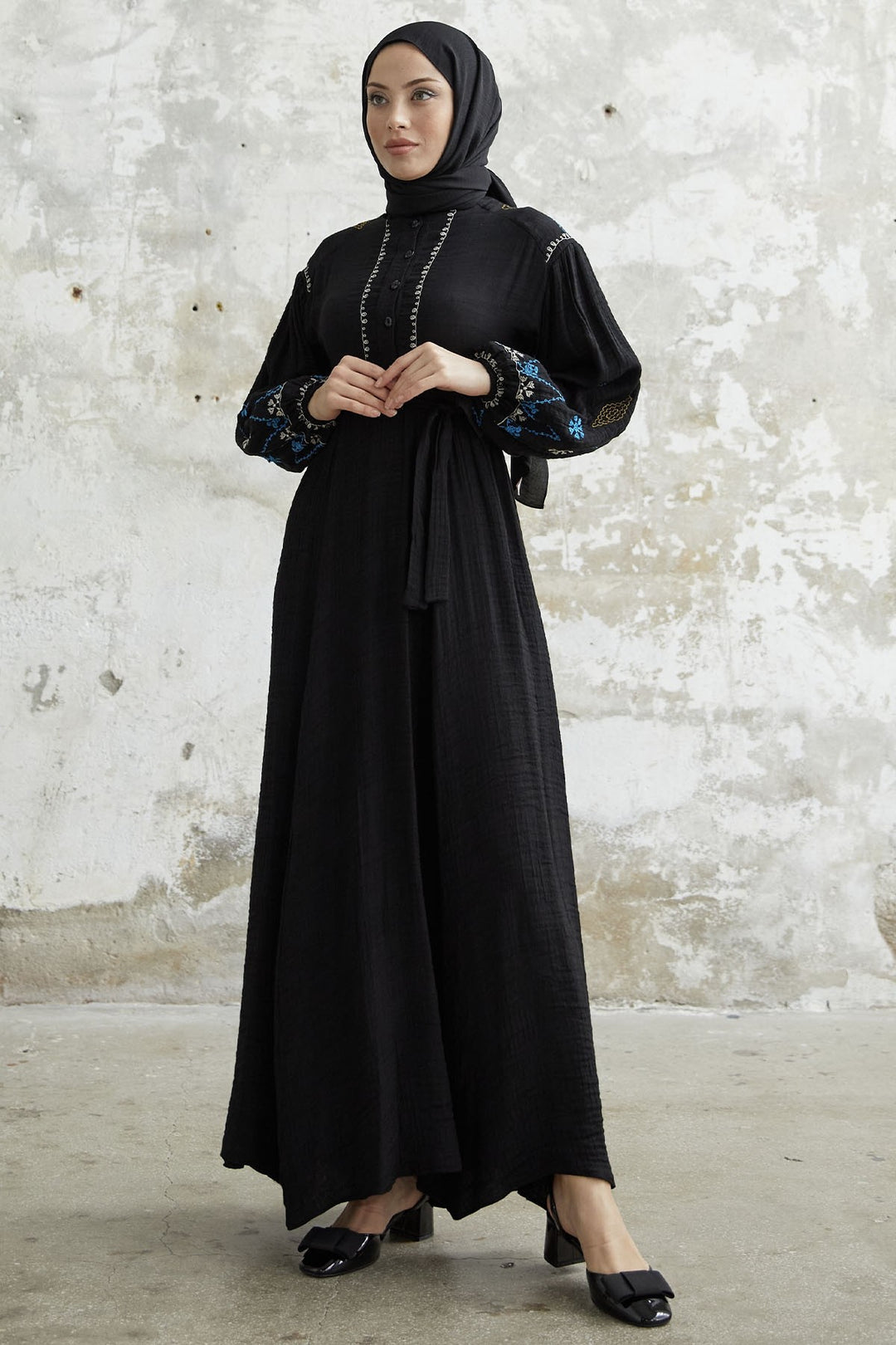 MDS Women Waffle Dress with Embroidered Sleeve - Black - Golden Glades