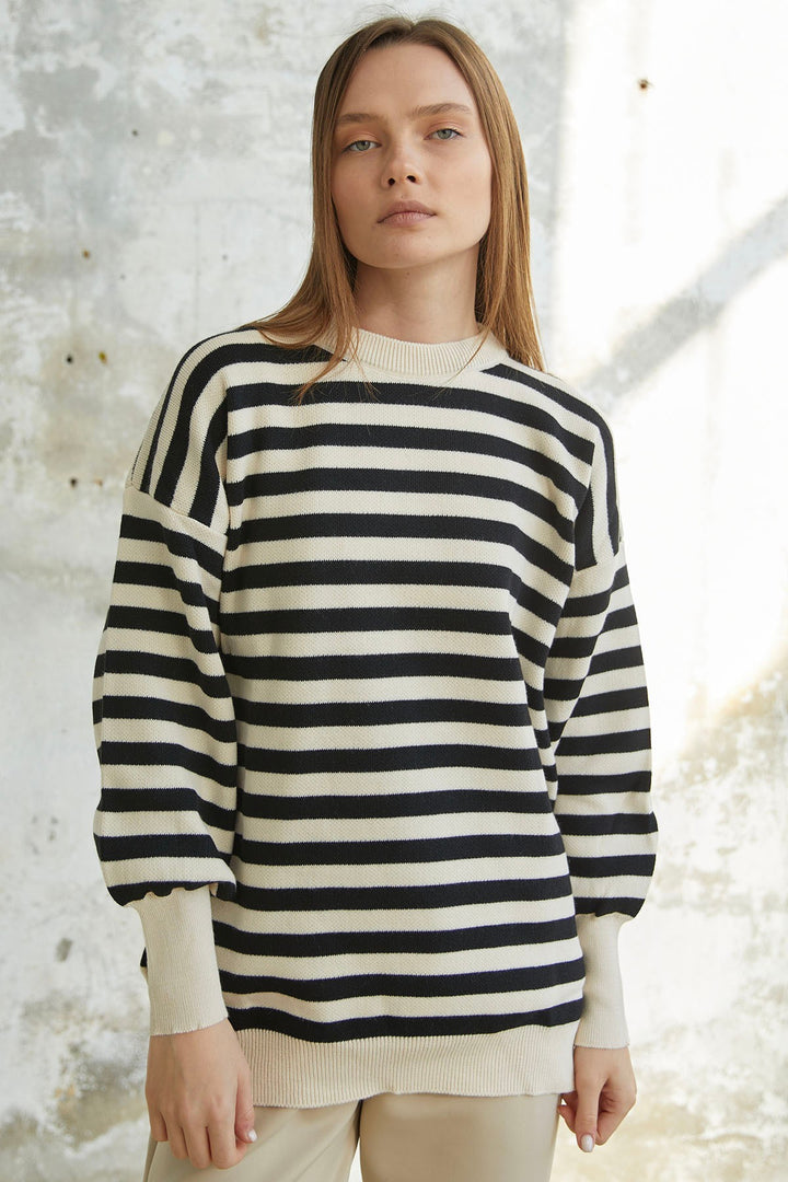 MDS Women Molya Striped Knit Tunic - Ecru - Smarhon