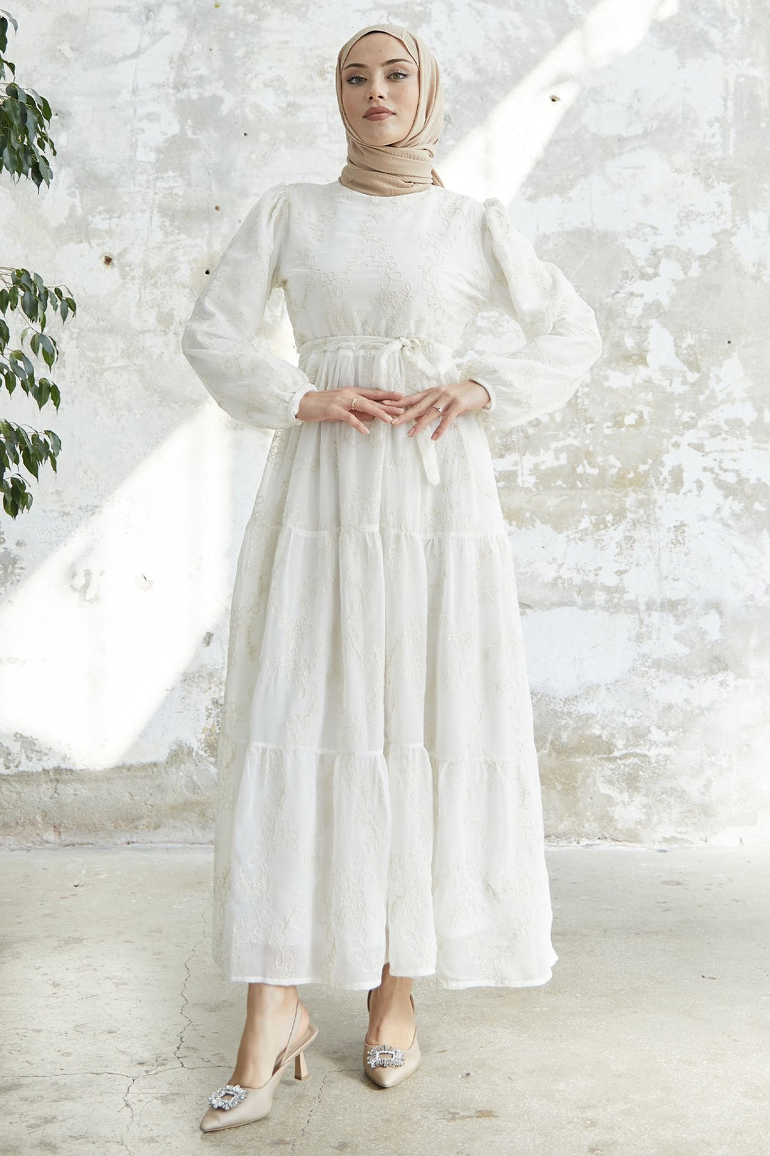 MDS Women Chiffon Dress with Flower Pattern Embroidery - White - Coevorden