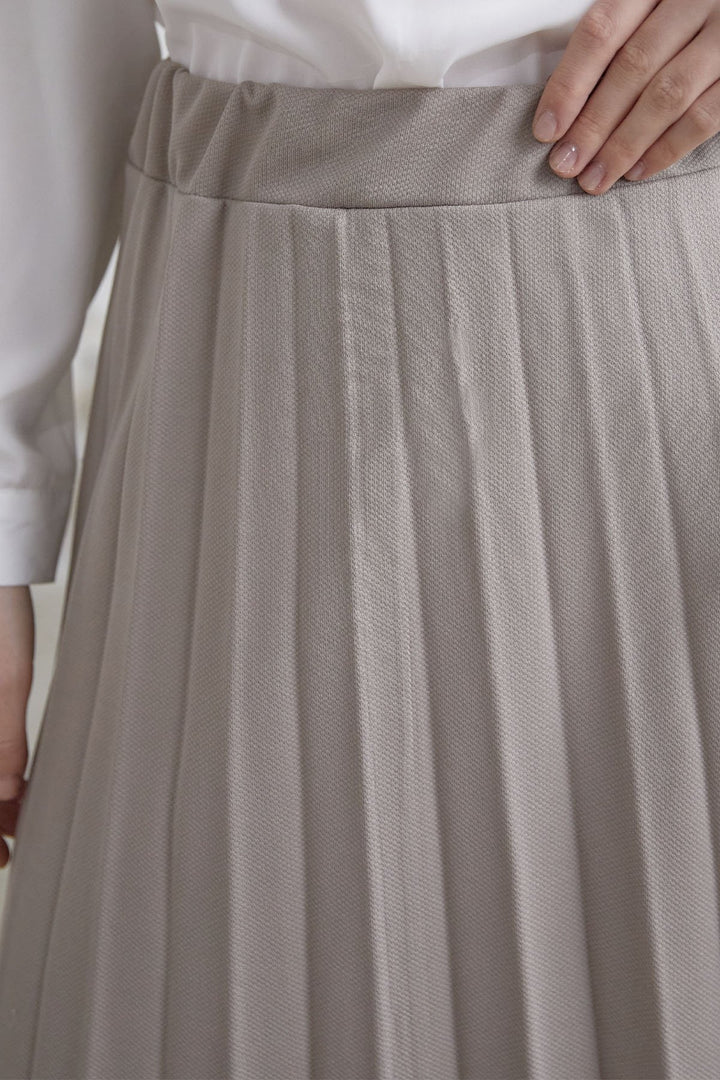 MDS Women Luisa Beli Rubber-Belted Skirt - Dark Beige - La Chaux-de-Fonds