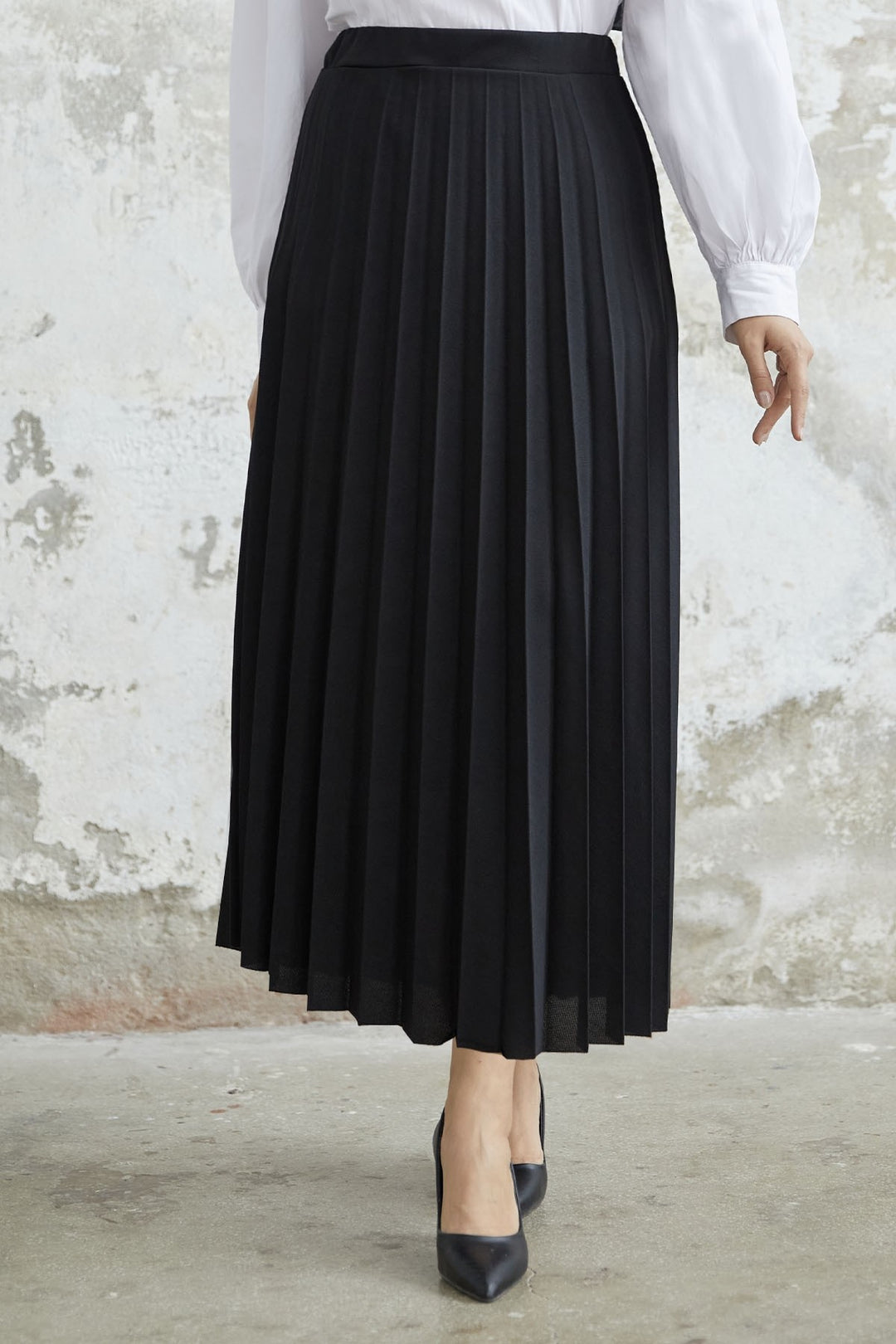 MDS Women Luisa Beli Rubber Waist Pleated Skirt - Black - Pomezia