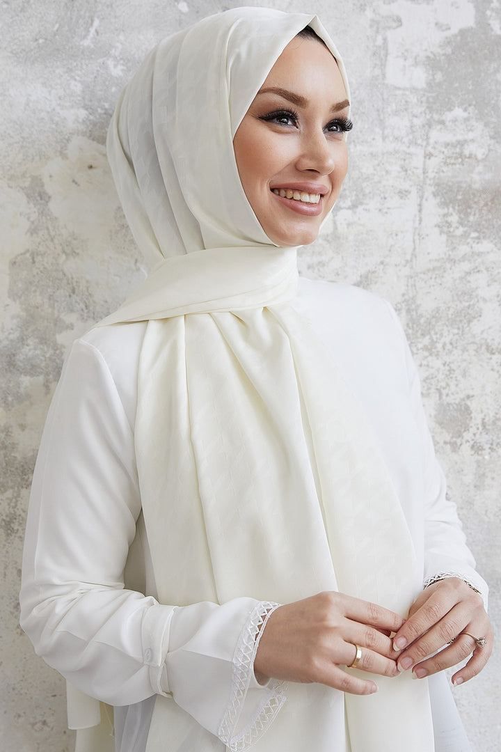 MDS Women Home Kazayağı Pattern Silky Jacquard Shawl - White - Brentwood