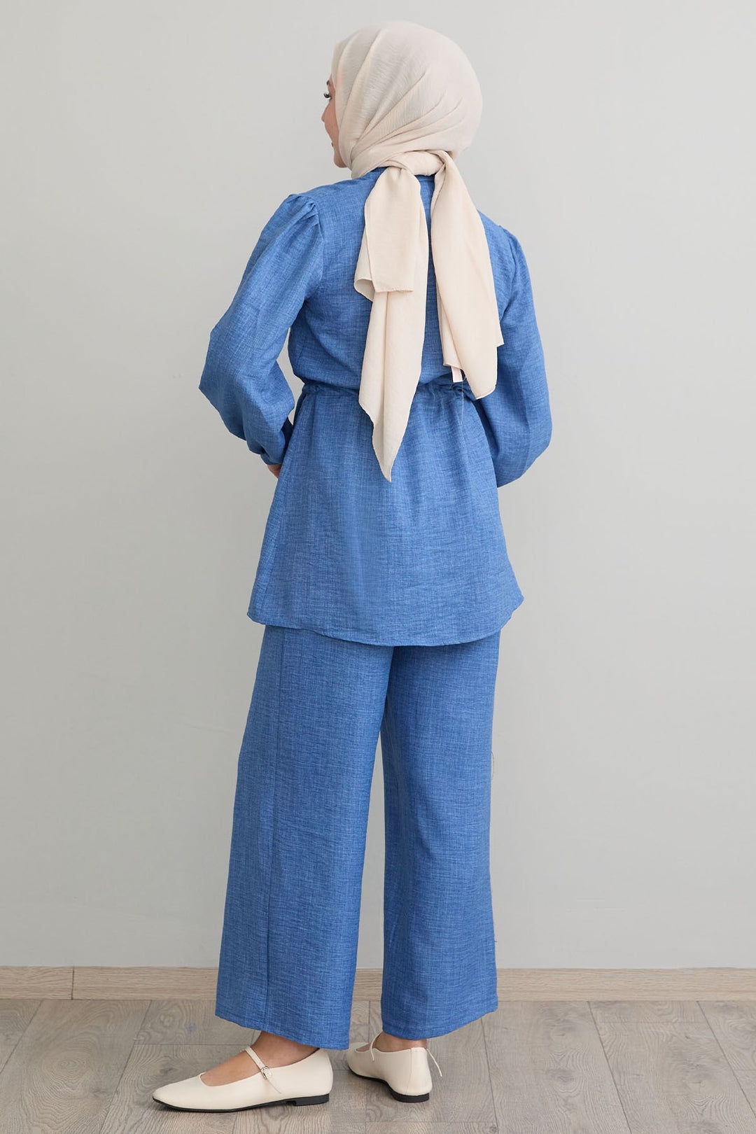 MDS Women Tunnel Arched Blue Linen Suit - Hutchinson