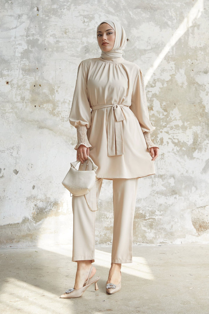 MDS Women Stone Detailed Balloon Sleeve Satin Set - Beige - Santa María Texmelucan