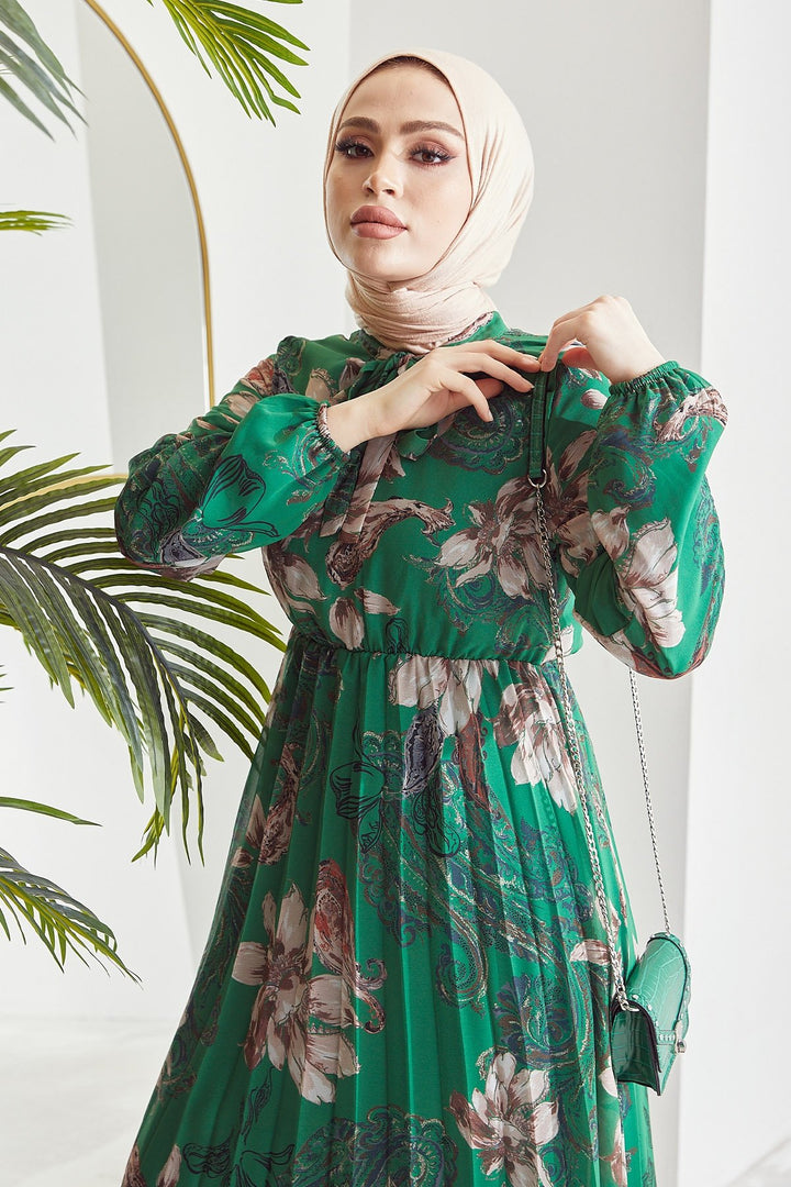 MDS Women Serena Flower Pattern Pleated Chiffon Dress - Emerald Green - Palencia