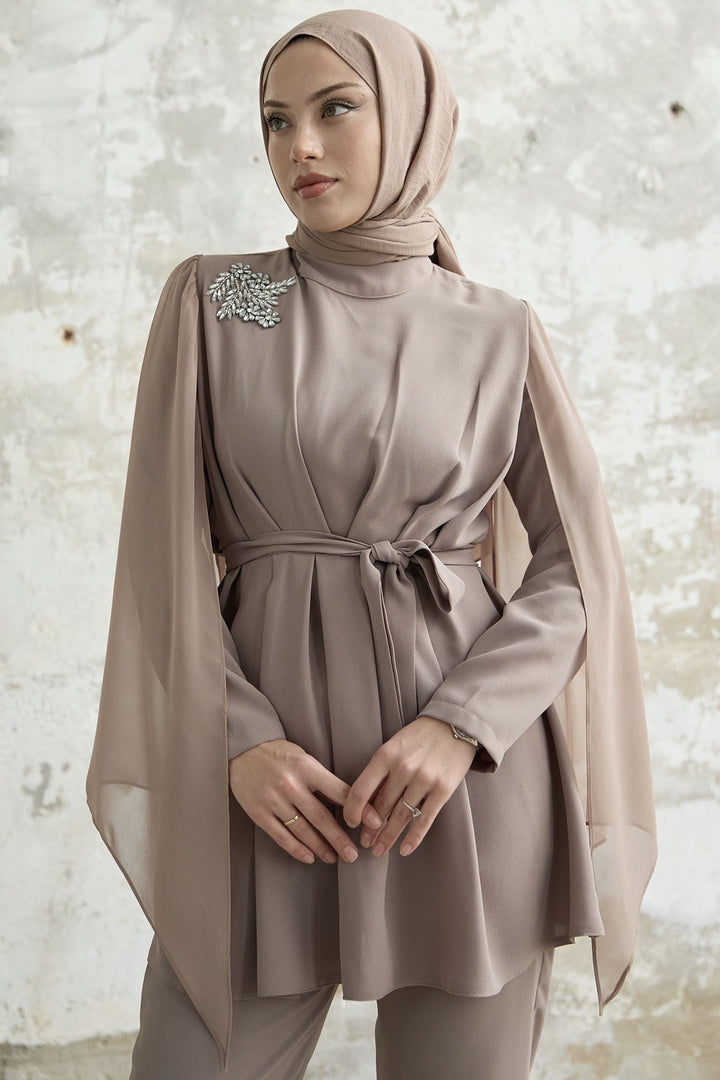 MDS Women Stone-Accented Tulle Crepe Set - Beige - Lleida