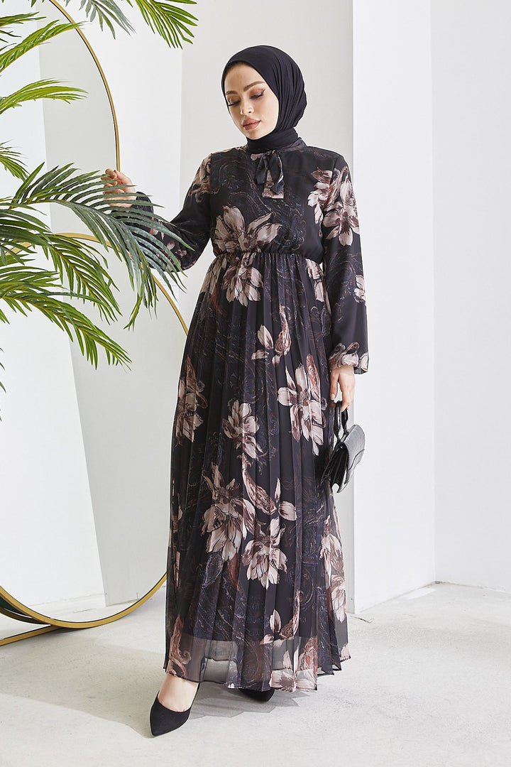 MDS Women Serena Flower Pattern Pleated Chiffon Dress - Black - Fondi