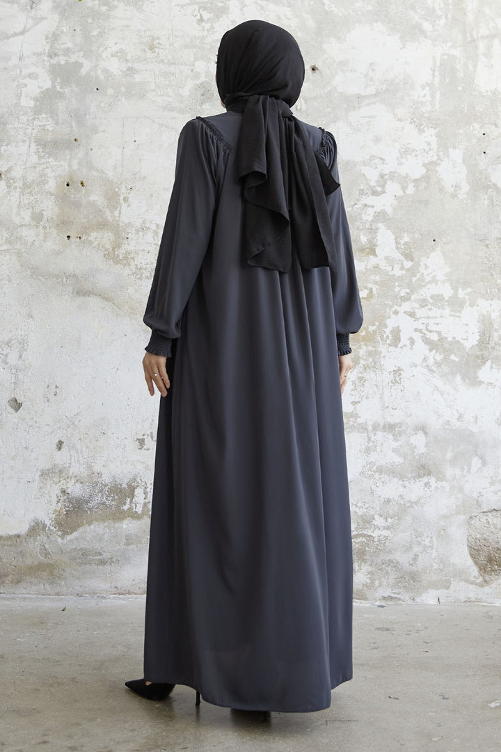 MDS Women Sleeve Tip Pleated Flared Abaya - Anthracite - Lierre