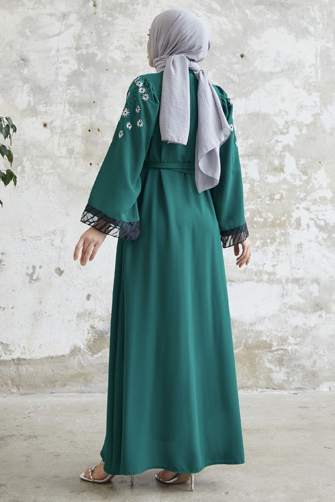 MDS Women Money Embroidered Sleeve End Abaya - Emerald Green - El Paso