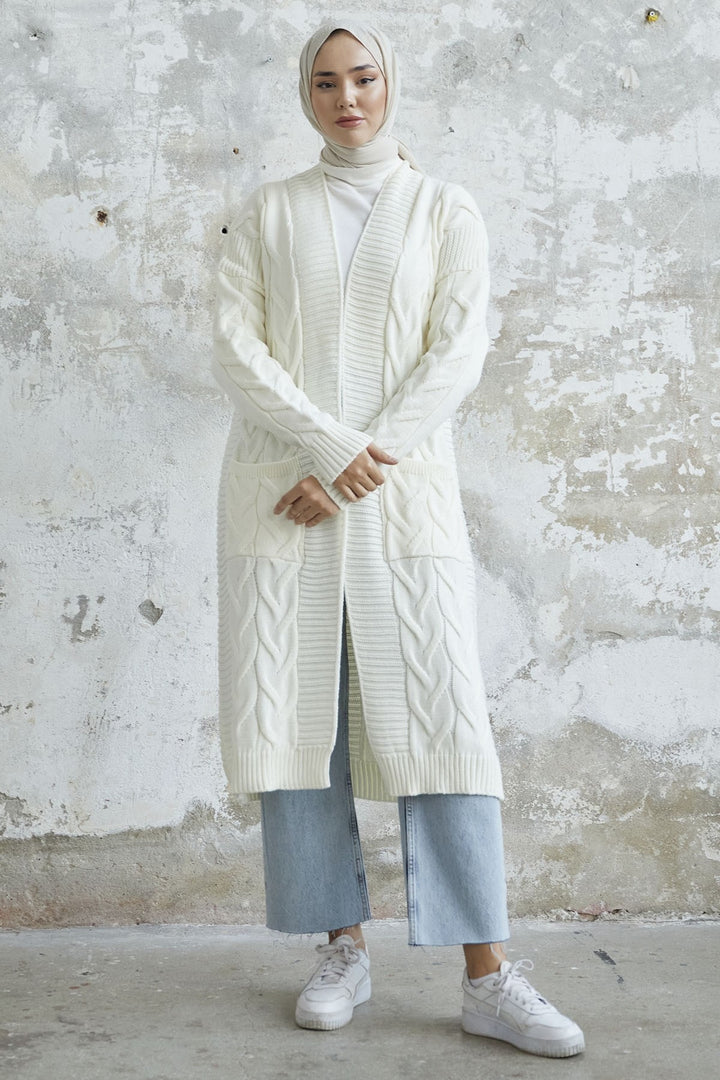 MDS Women Eriyas Braided Pocketed Cardigan - White - Cuernavaca
