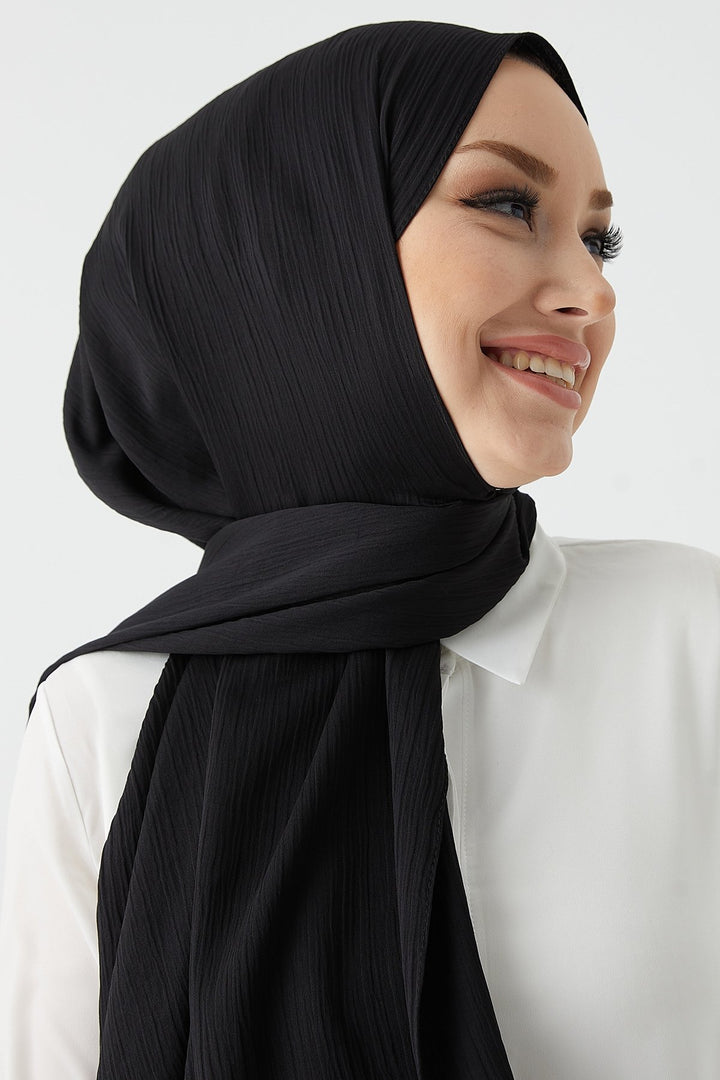 MDS Women Mica Crinkle Silk Shawl - Black - Cedar Park