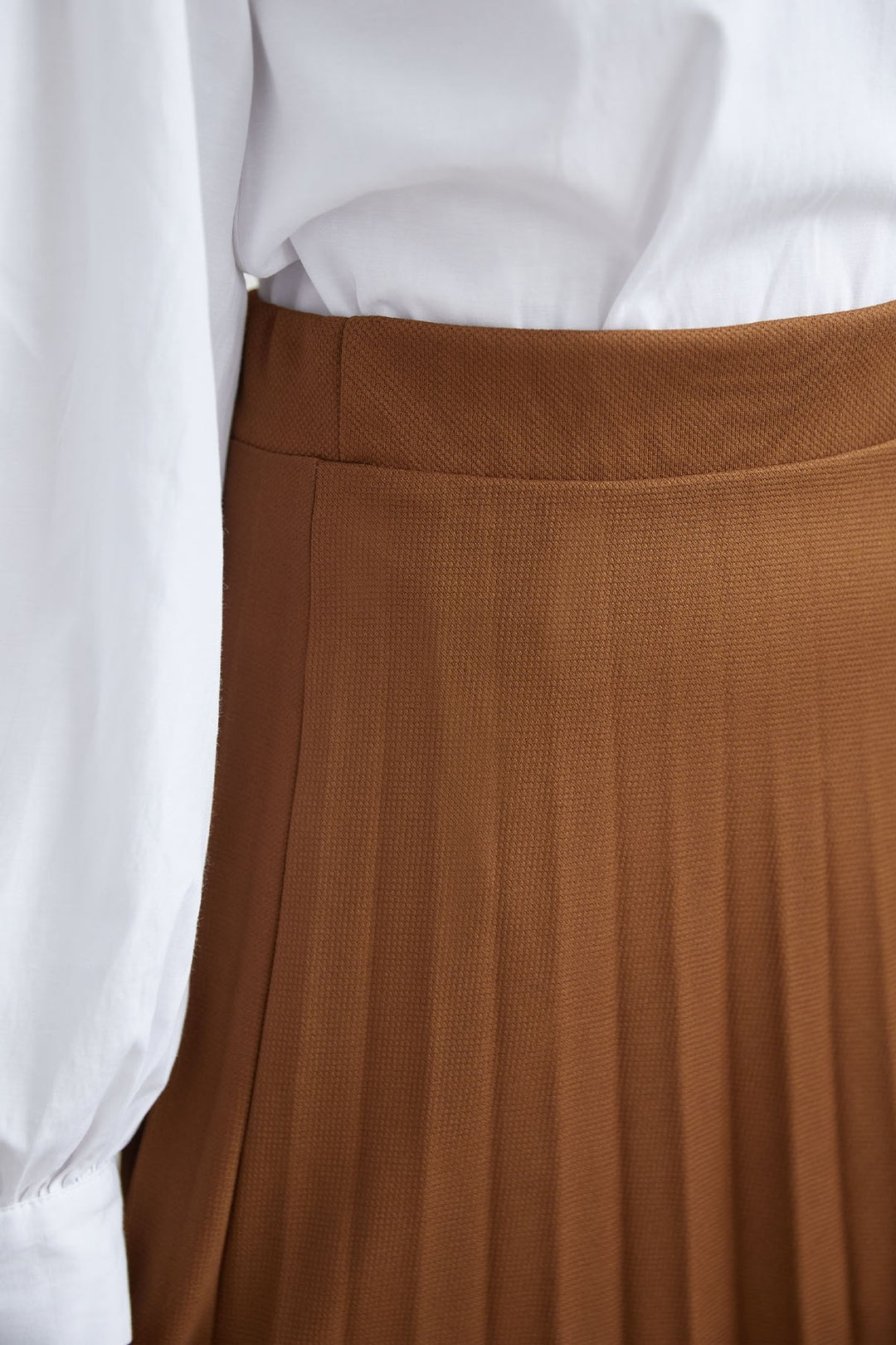 MDS Women Luisa Beli Rubber Waist Pleated Skirt - Tan - Dublin