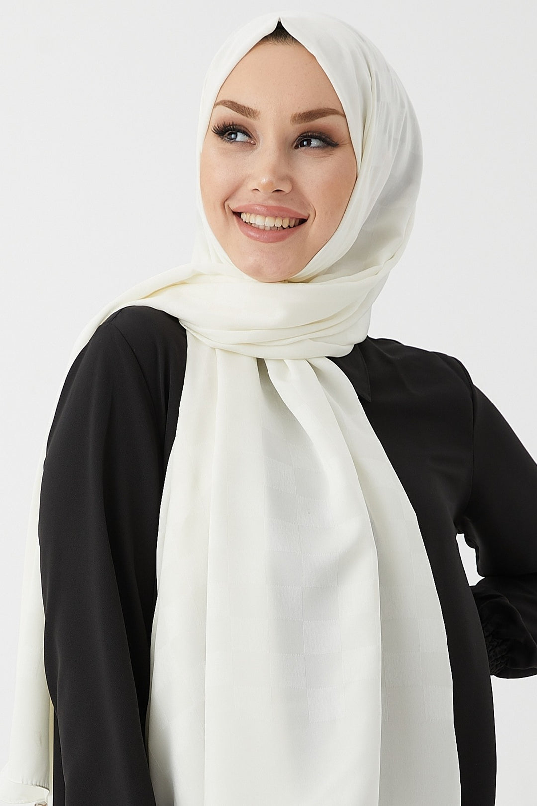 MDS Women Maura Lady Pattern Silky Jacquard Shawl - White - Hueyapan de Ocampo