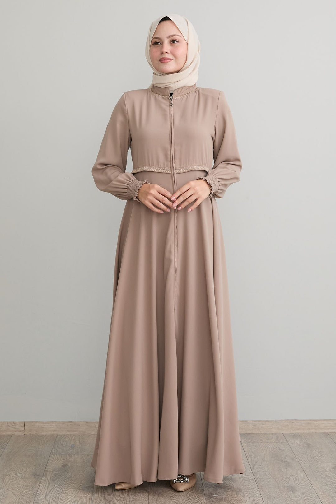 MDS Women Embroidered Mevlana Fabric Beige Ferace - La Roche-sur-Yon