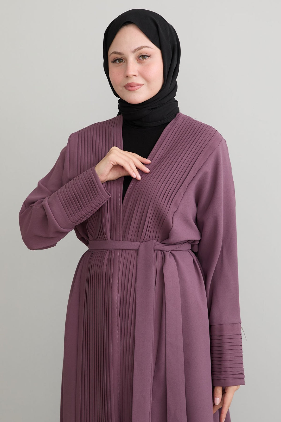 MDS Women Long Rose Dry Abaya with Pleated Detail - Wolfenbüttel