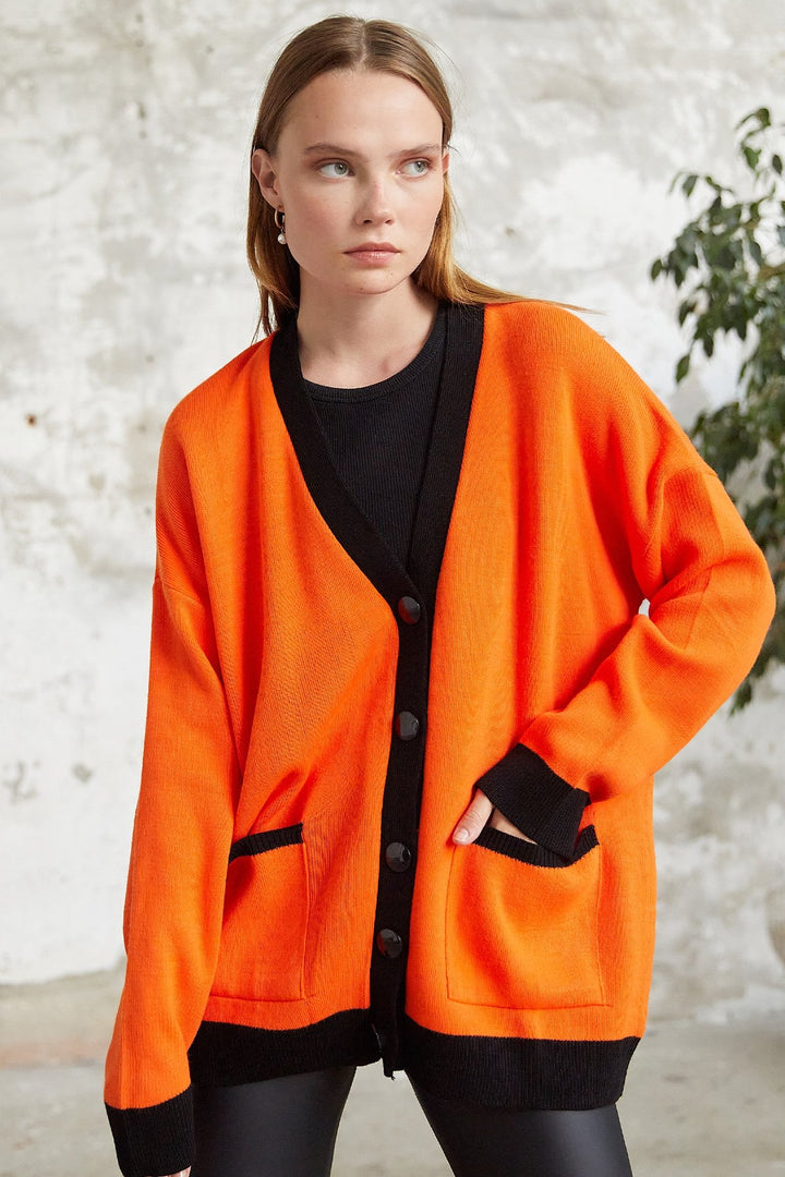 MDS Women Vega Pocket Sweater - Orange - Rye