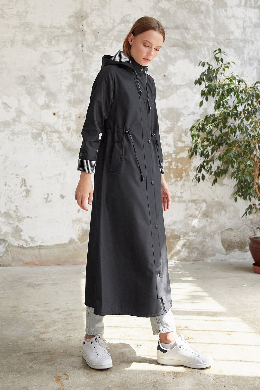 MDS Women Line Pattern Trench Coat - Black - Scandicci