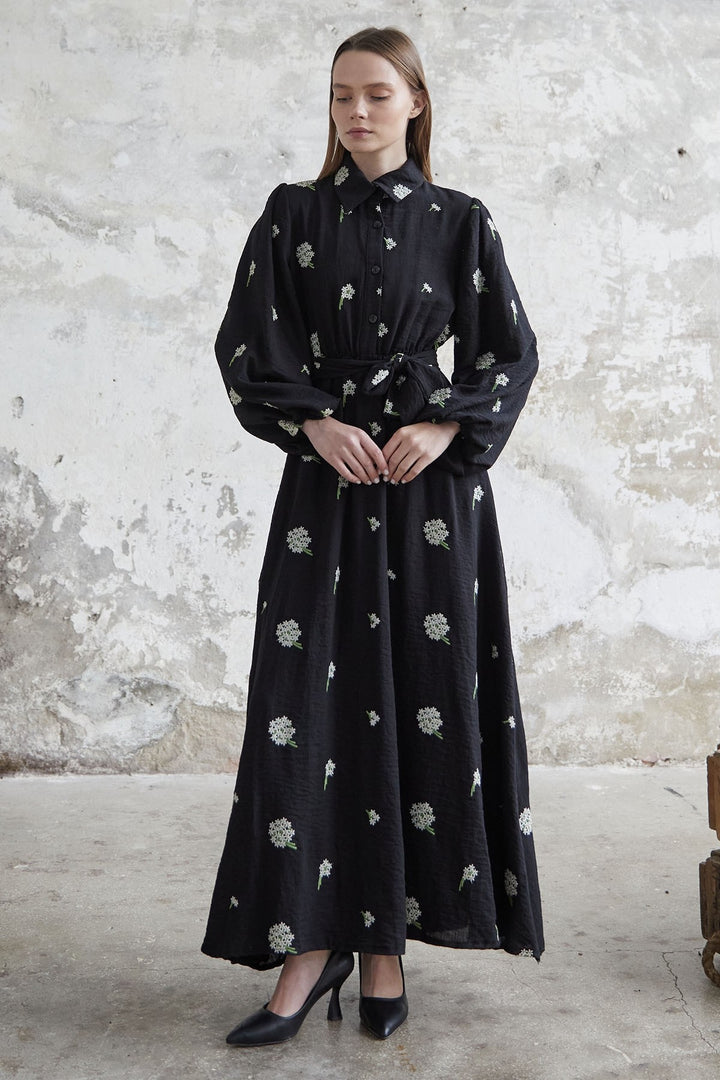 MDS Women Floral Embroidered Linen Dress - Black - Zürich