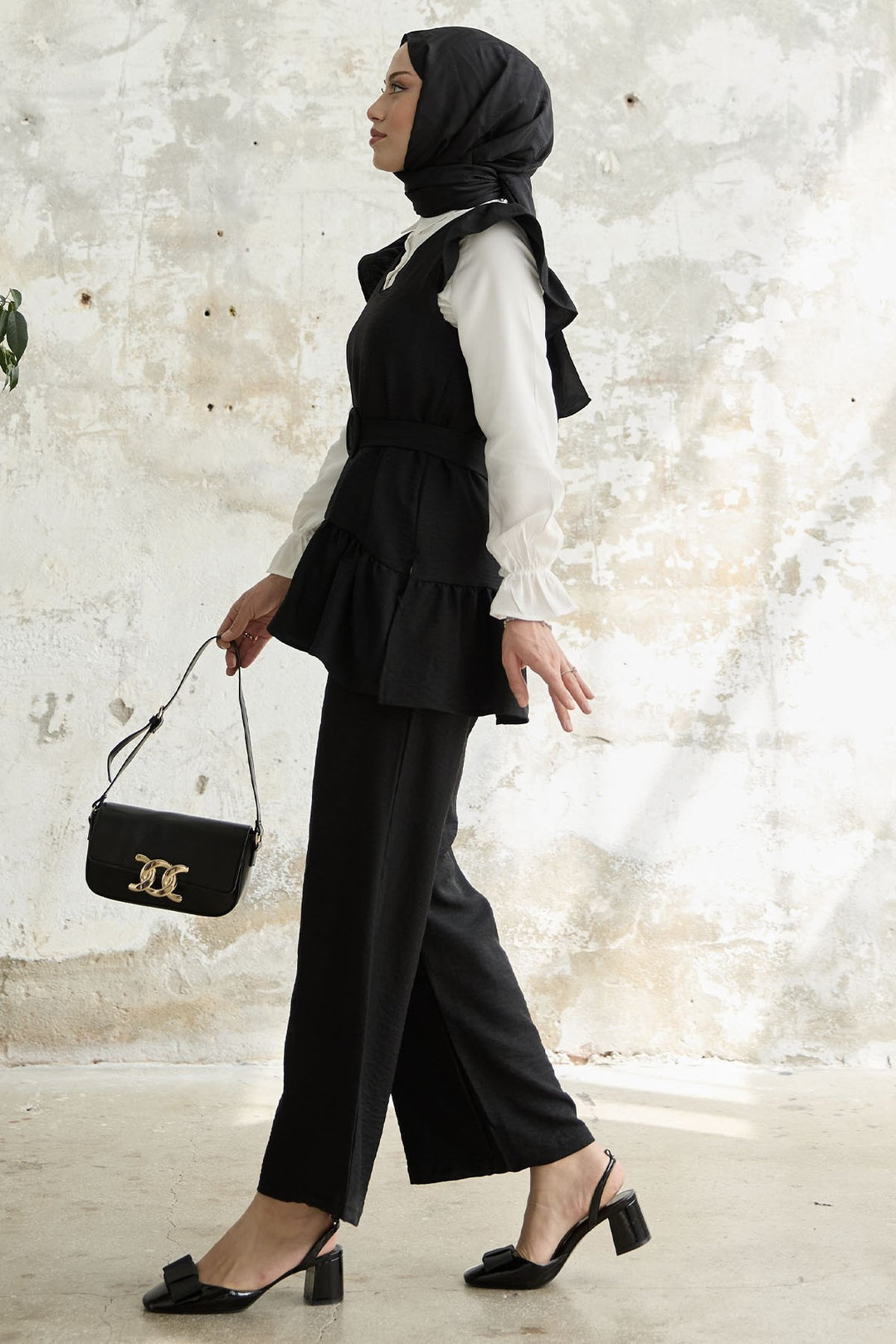 MDS Women Ruffled Shoulder Three Piece Set - Black - Roosendaal