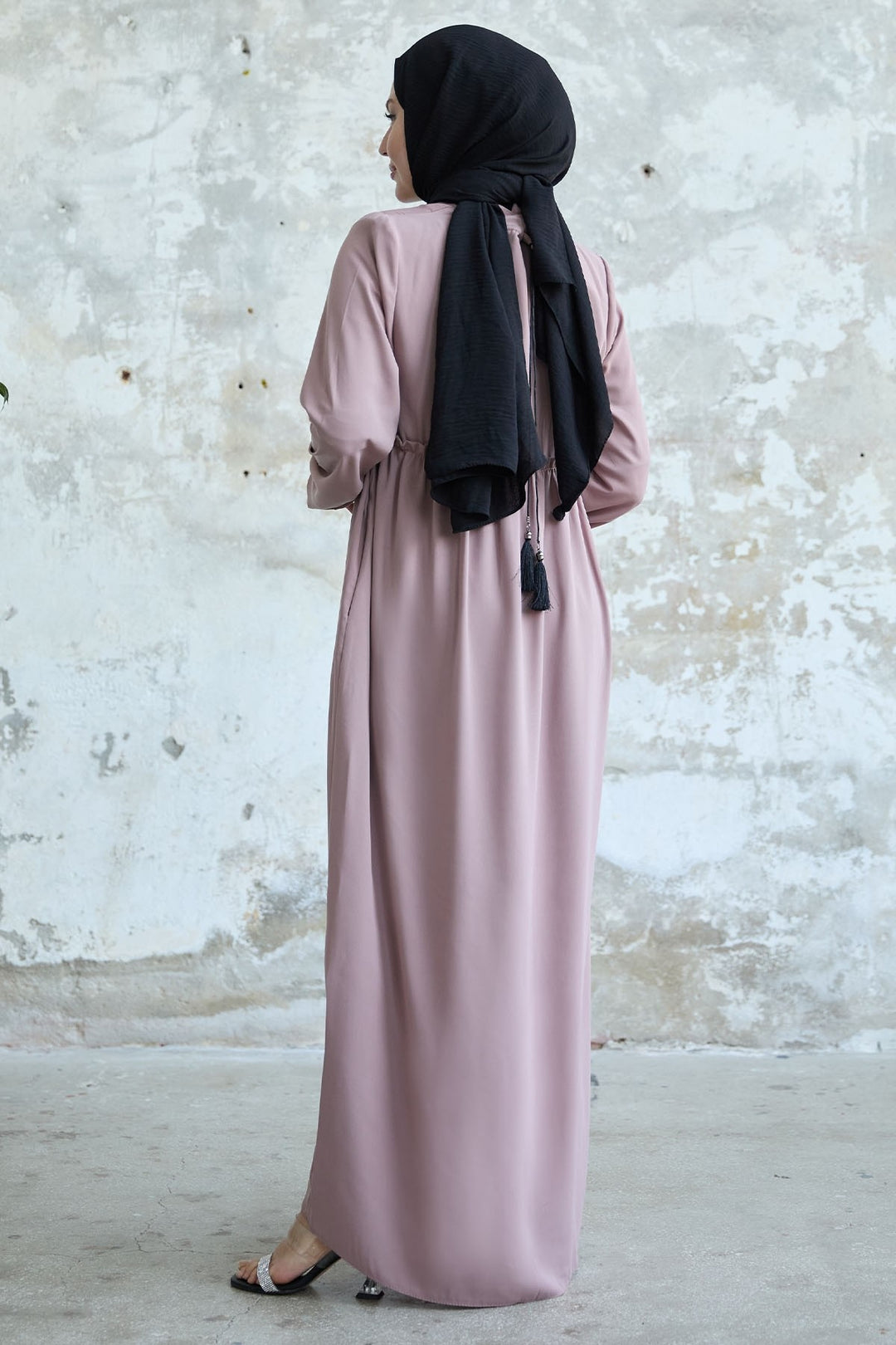 MDS Women Back Tassel Detail Ruched Powder Abaya - Broken Arrow
