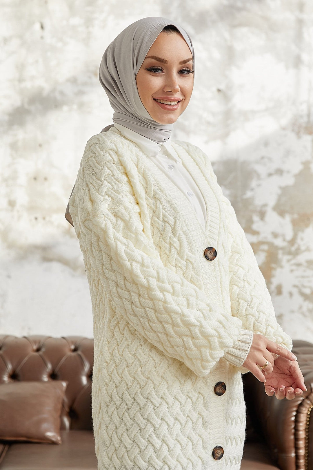 MDS Women Arene Long Braided Buttoned Cardigan - White - O Fallon