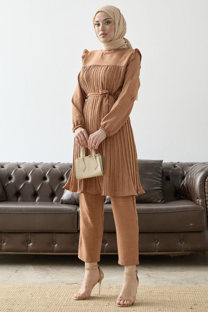 MDS Women Front Pleated Ruffle Detail Set - Camel - St. Cloud