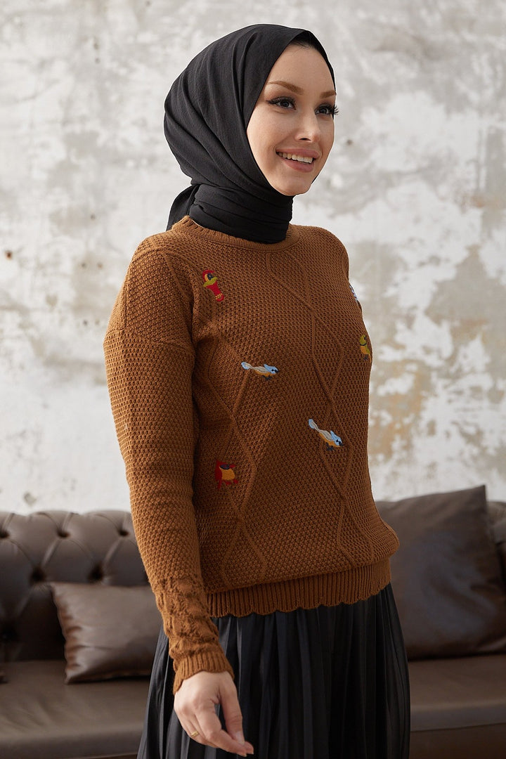 MDS Women Minsa Bird Pattern Embroidered Sweater - Brown - Pärnu