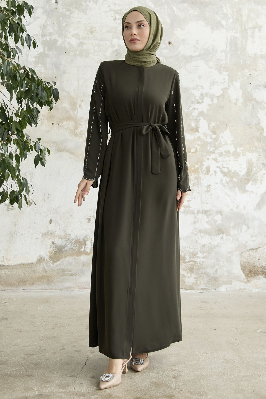 MDS Women Stone-Embroidered Sleeve Abaya - Khaki - San Adrián de Besós