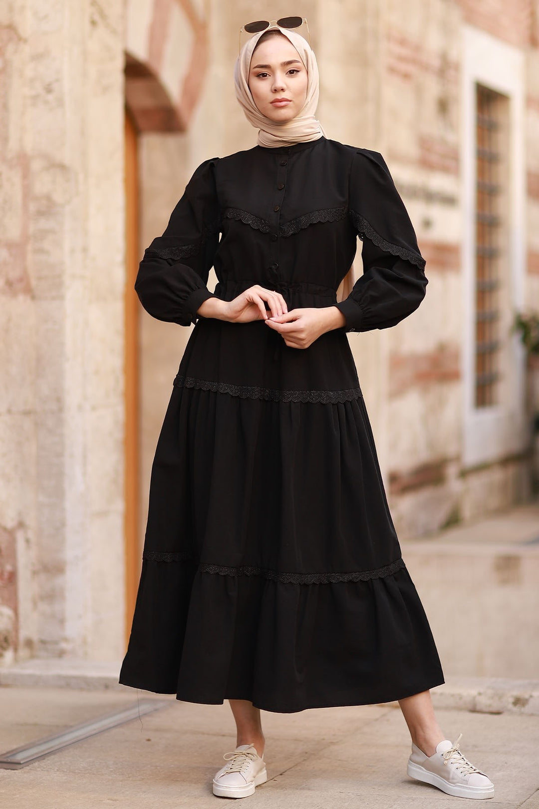 MDS Women Guipure Detail Balloon Sleeve Dress - Black - Battipaglia