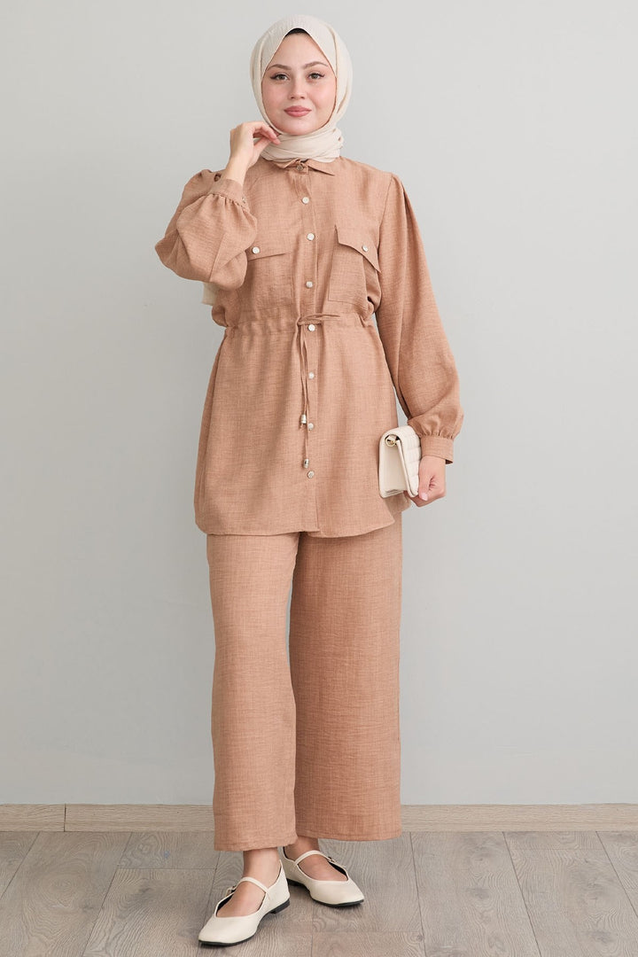MDS Women Tunnel Arched Camel Linen Suit - Rovereto