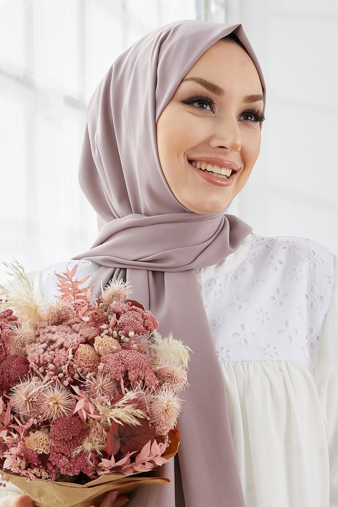 MDS Women Medina Silk Shawl - Lilac - Limbiate