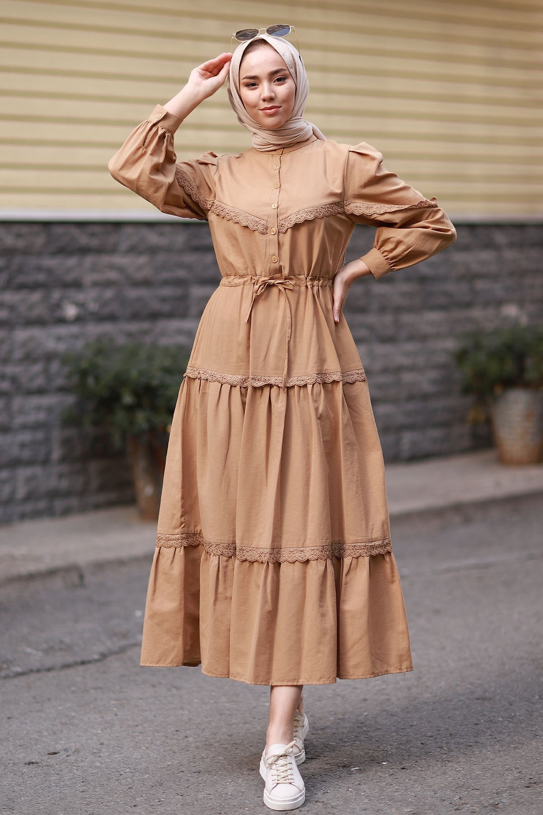 MDS Women Guipure Detail Balloon Sleeve Dress - Brown - Brookhaven