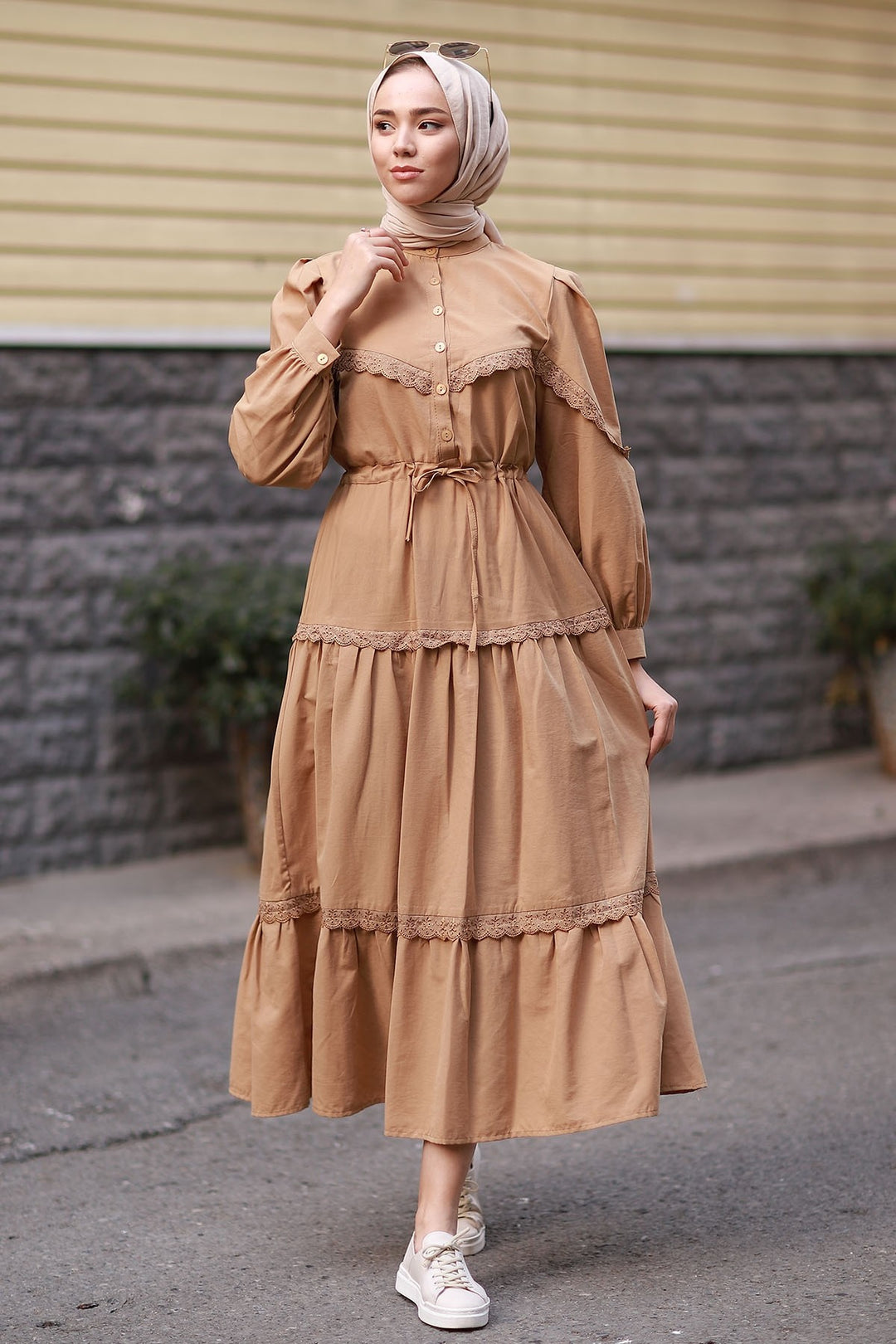 MDS Women Guipure Detail Balloon Sleeve Dress - Brown - Brookhaven