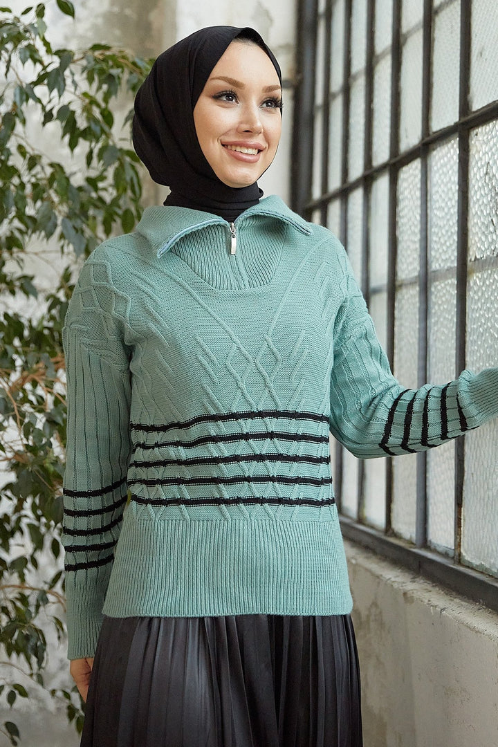 MDS Women Sova Neck Zippered Striped Knit Sweater - Mint - New Bedford