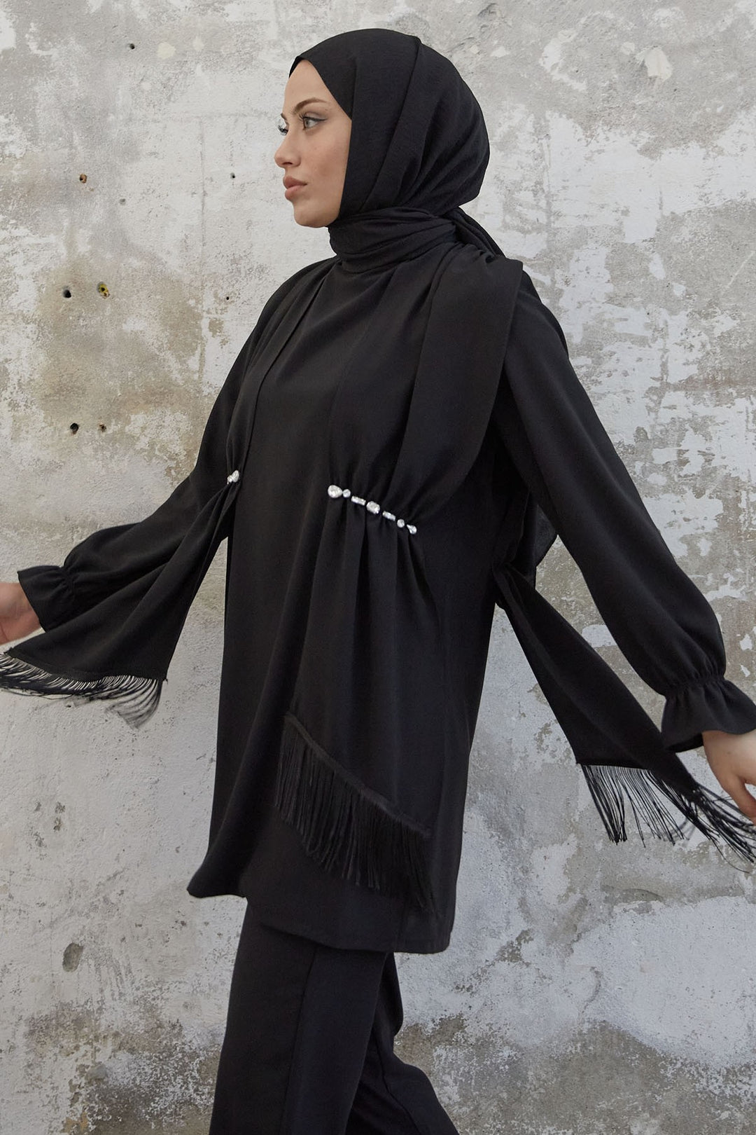 MDS Women Tassel Detail Stone Crepe Set - Black - Uman