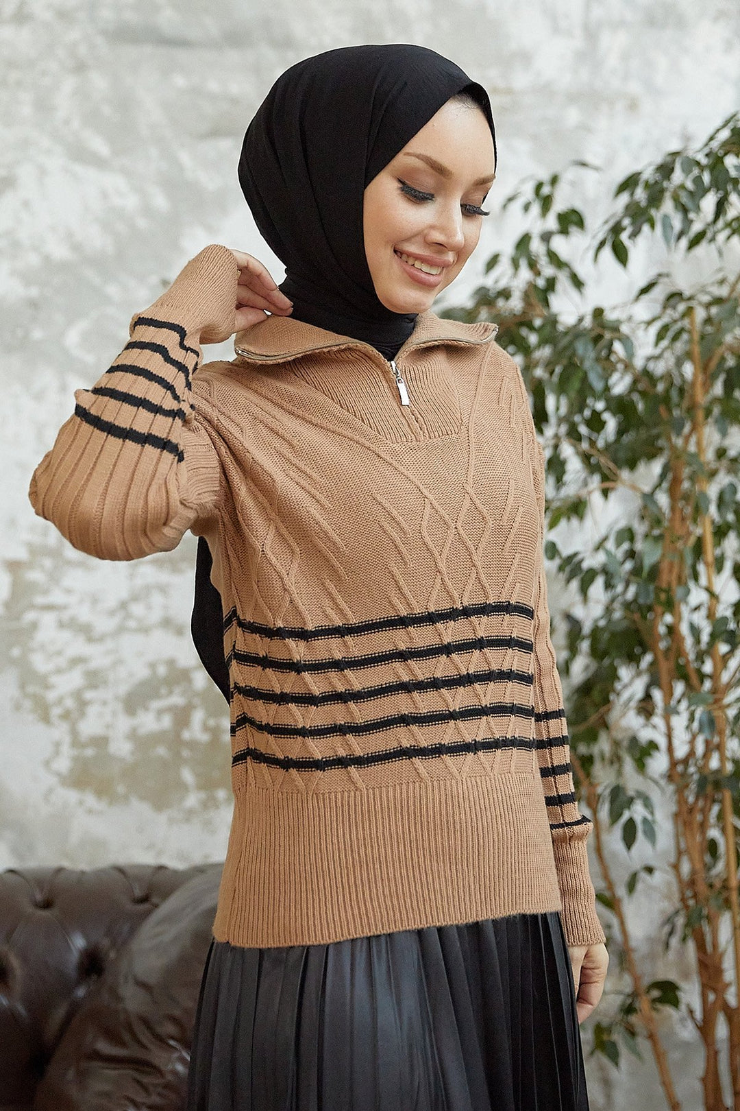 MDS Women Sova Neck Zippered Striped Knit Sweater - Camel - Bridlington