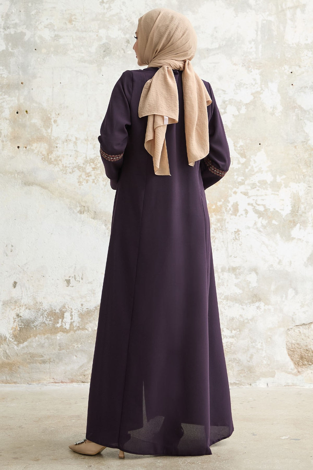 MDS Women Purple Abaya with Lace Detail - Lluchmayor